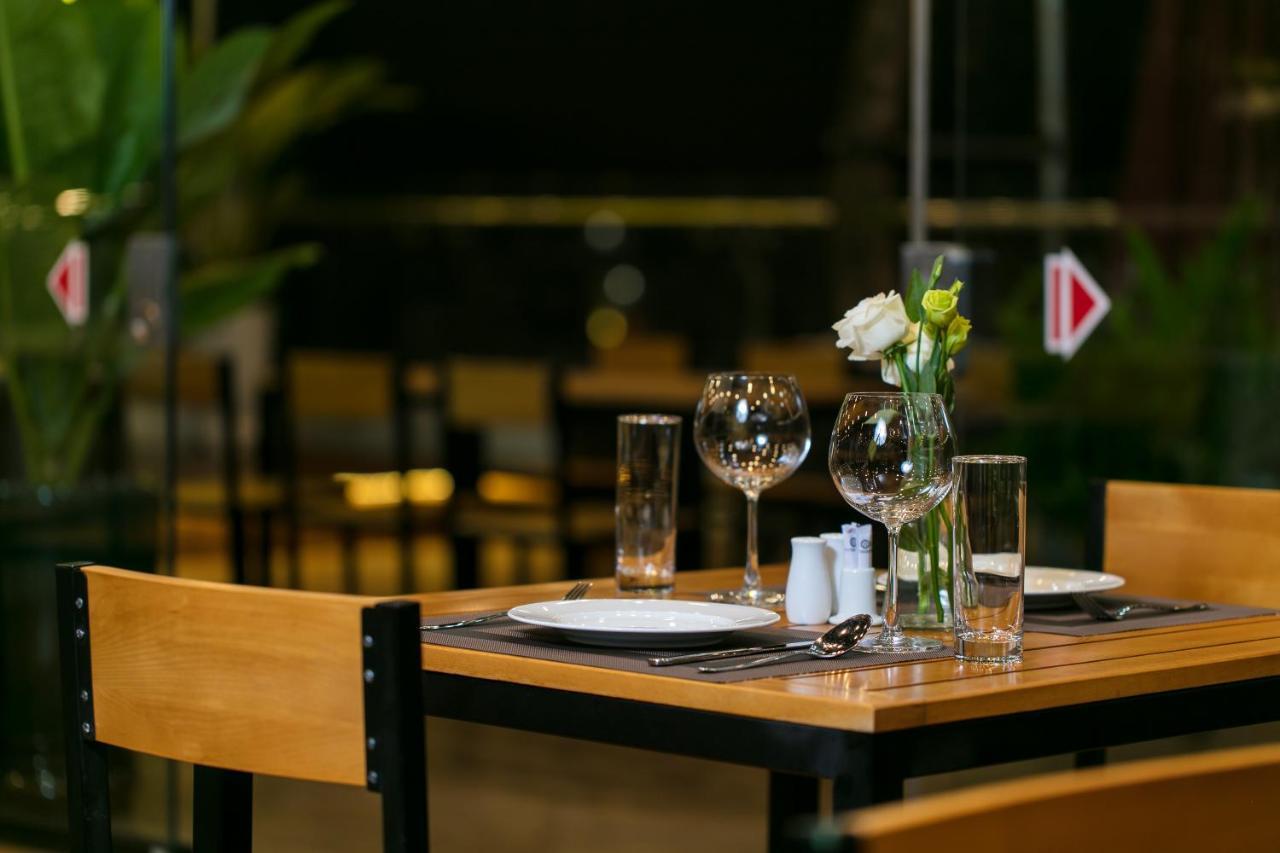 Halais Hotel Ханой Екстериор снимка